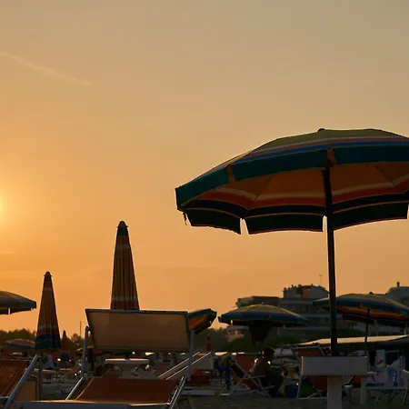Apartamento Spacious With A Bright Outdoor Terrace Bibione