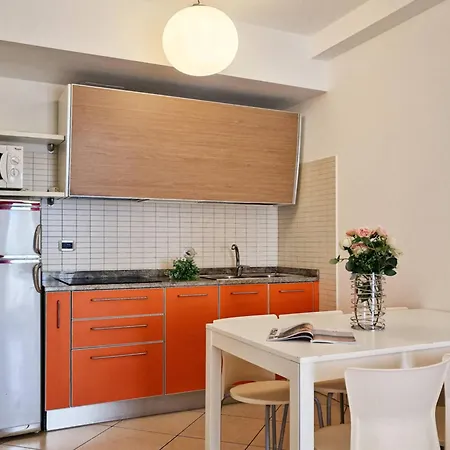Apartman Spacious With A Bright Outdoor Terrace Bibione